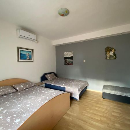 Apartments Vido Kotor Eksteriør bilde