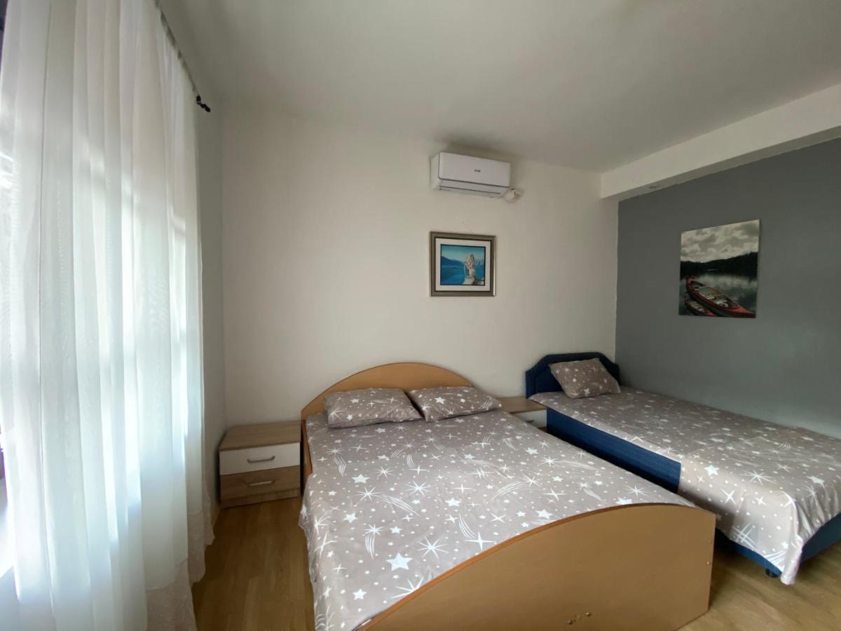 Apartments Vido Kotor Eksteriør bilde