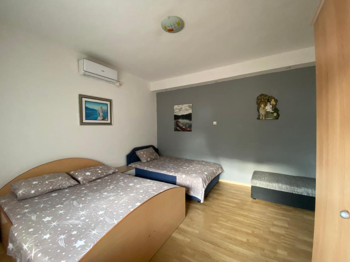 Apartments Vido Kotor Eksteriør bilde