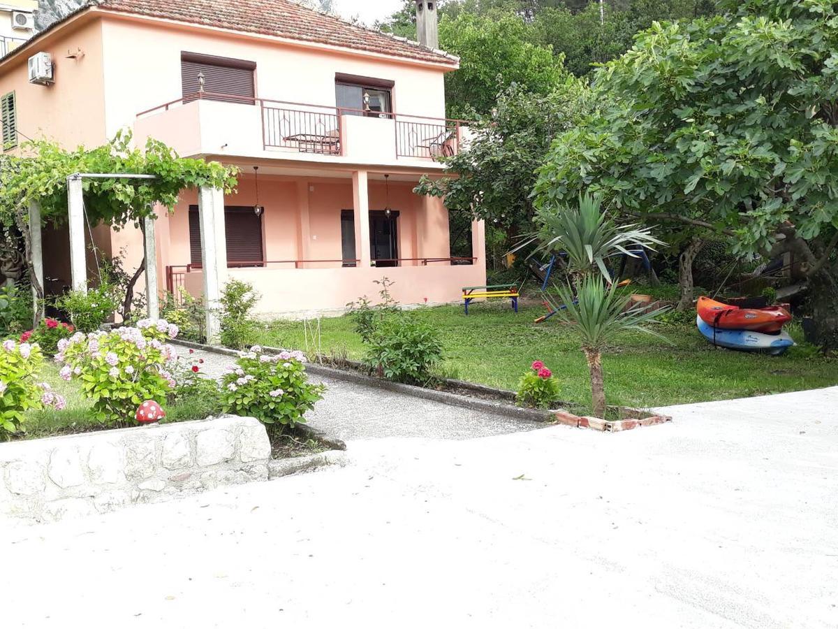 Apartments Vido Kotor Eksteriør bilde