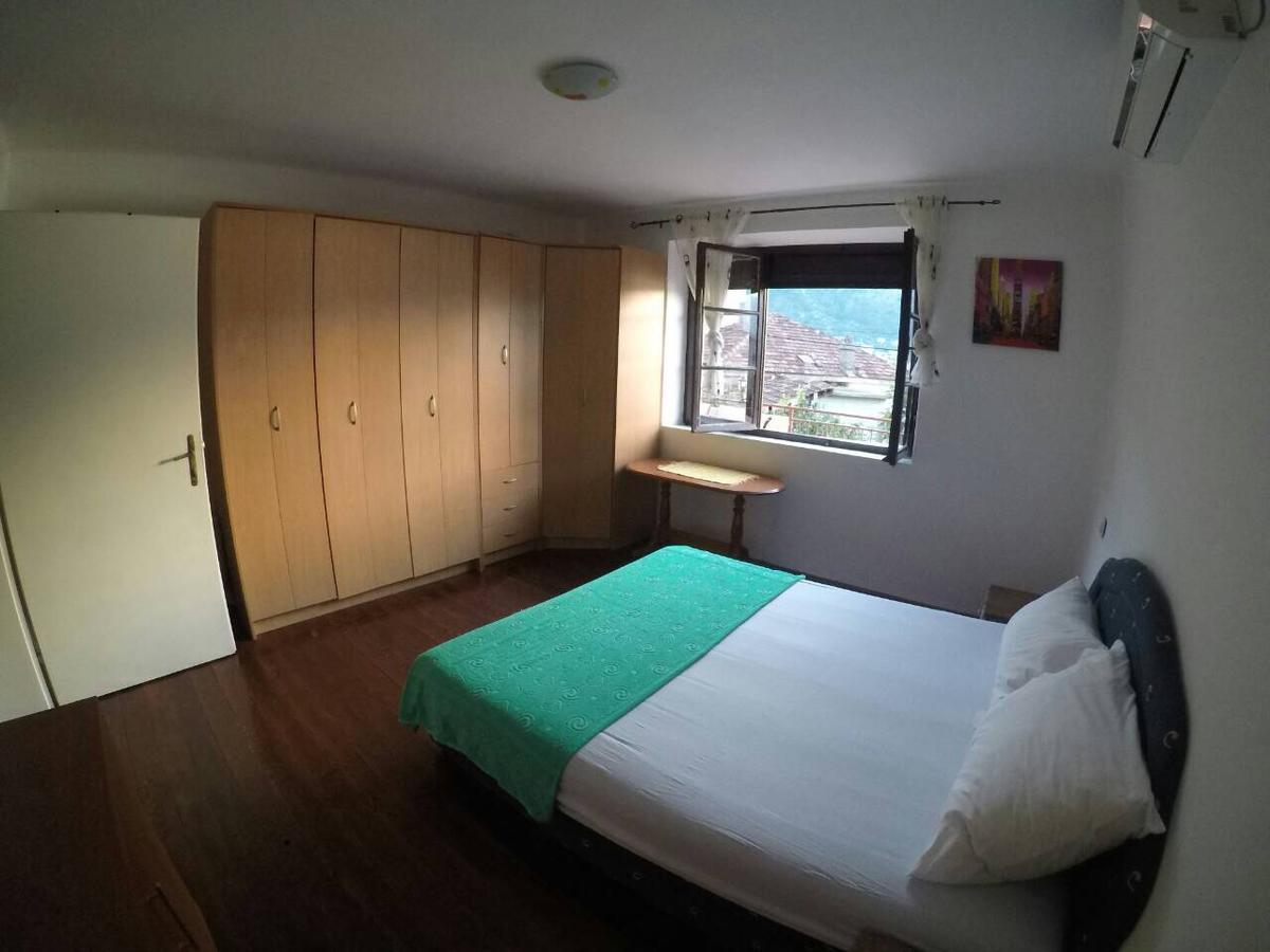 Apartments Vido Kotor Eksteriør bilde